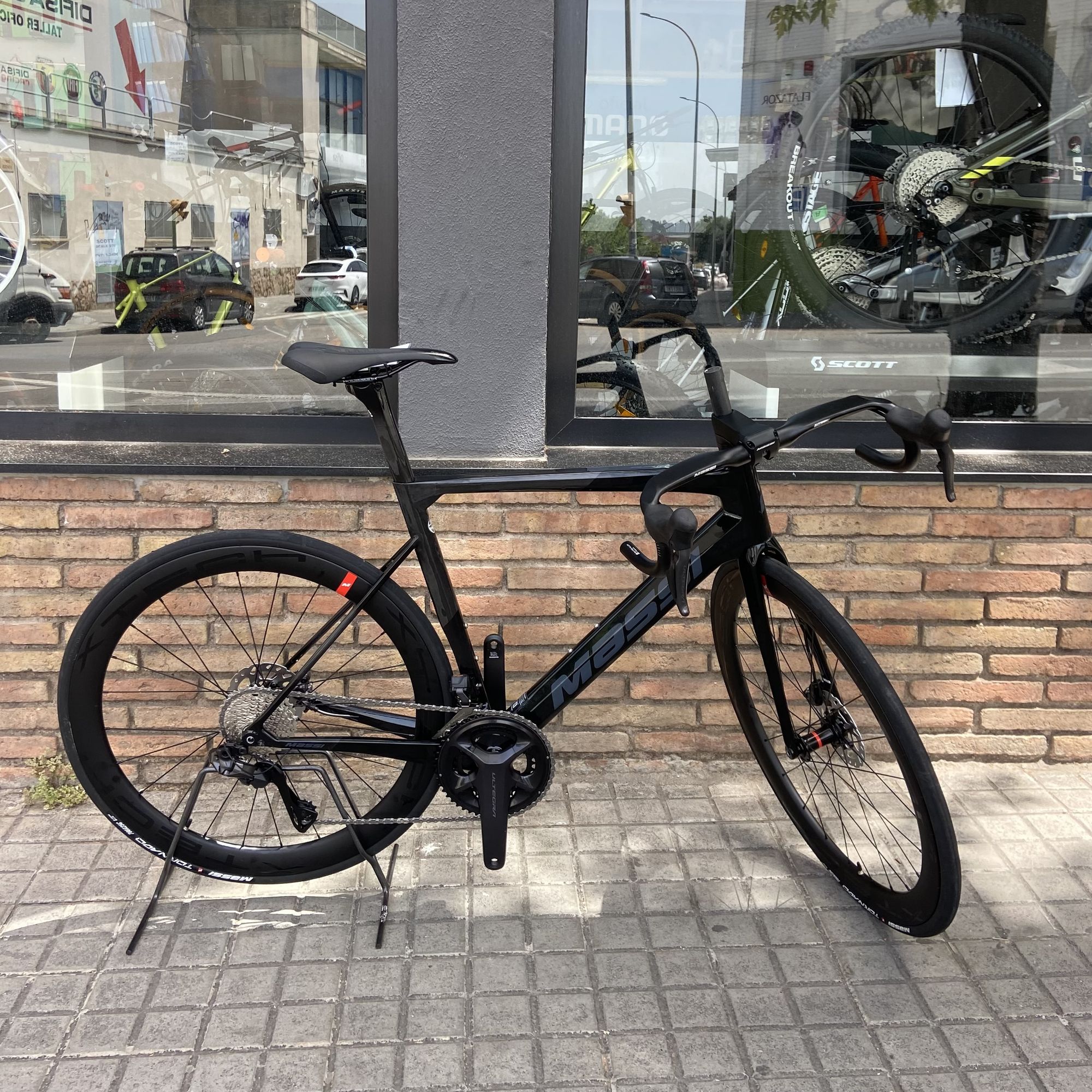 Massi cheap bikes carretera